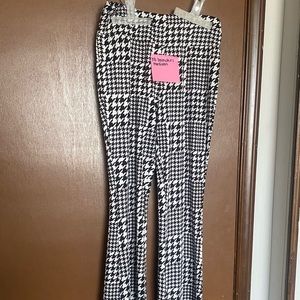 No boundaries medium flared Pants